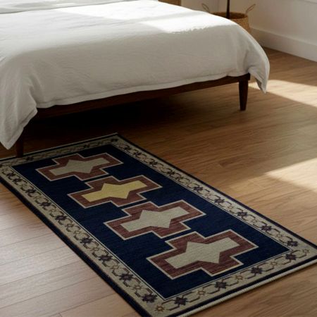 Handcrafted Plush Cotton and Wool Handknotted Rug for Warm Footing